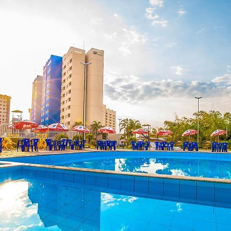 Golden Dolphin Express - Viva Ferias Apartment Caldas Novas Exterior foto